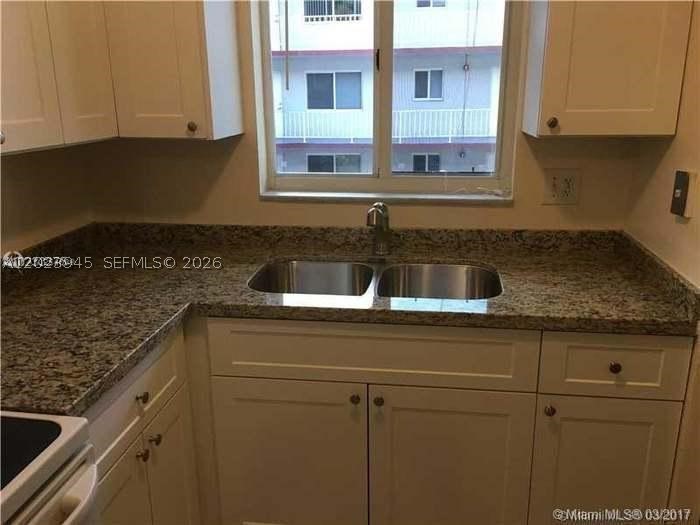 Pembroke Pines photo 2