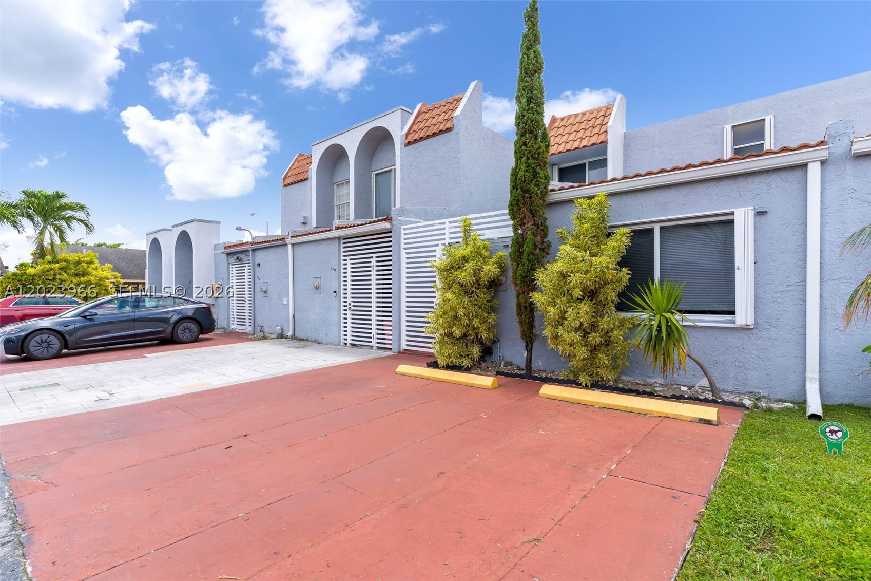 Hialeah photo 3