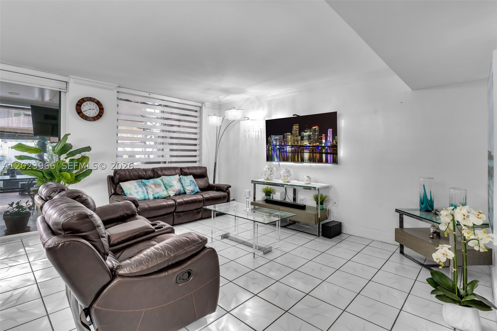 Hialeah photo 5