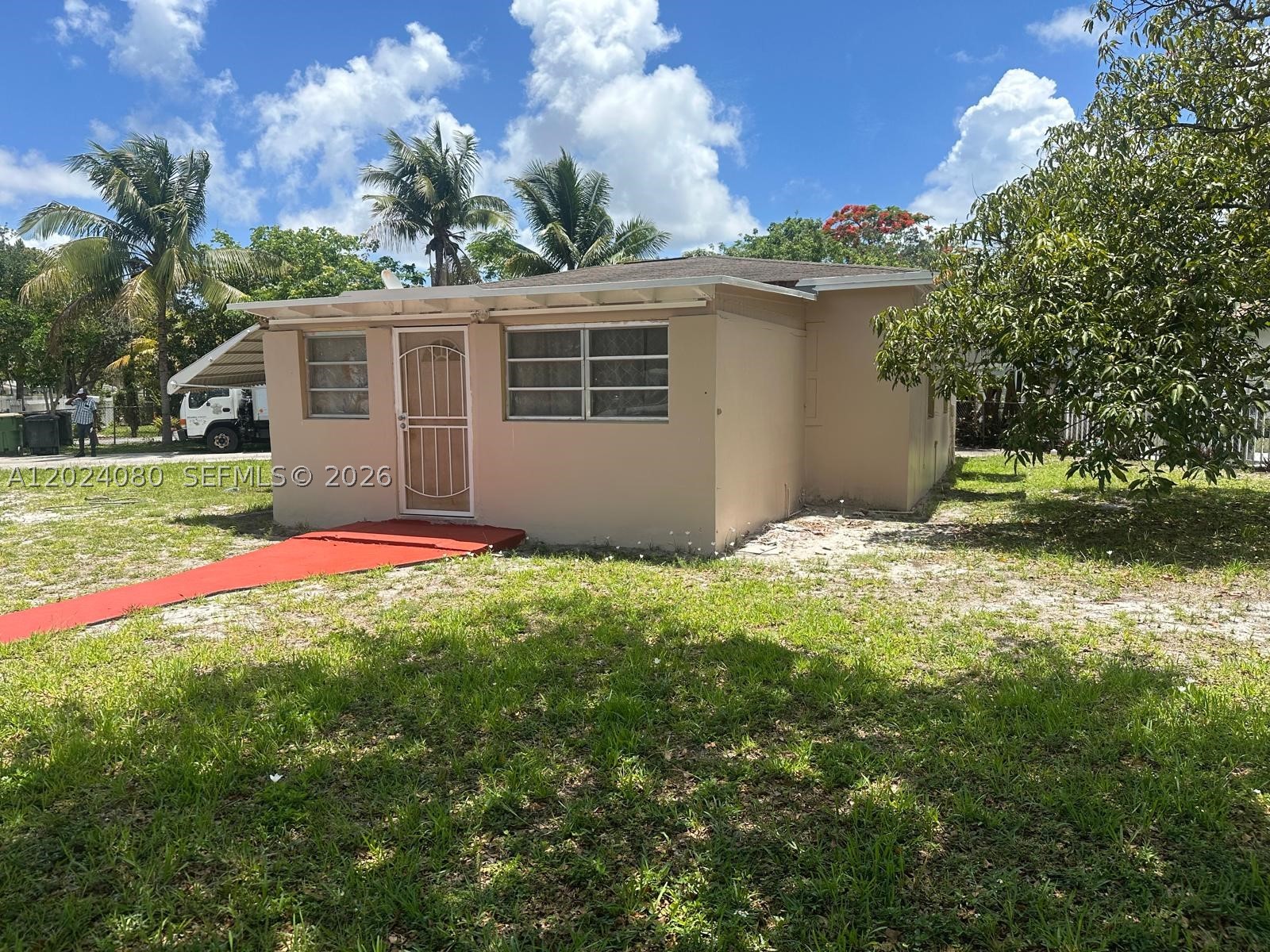 North Miami photo 1
