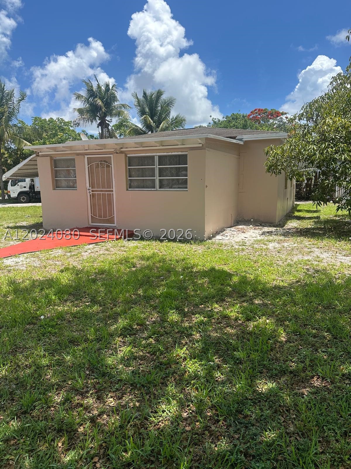North Miami photo 2