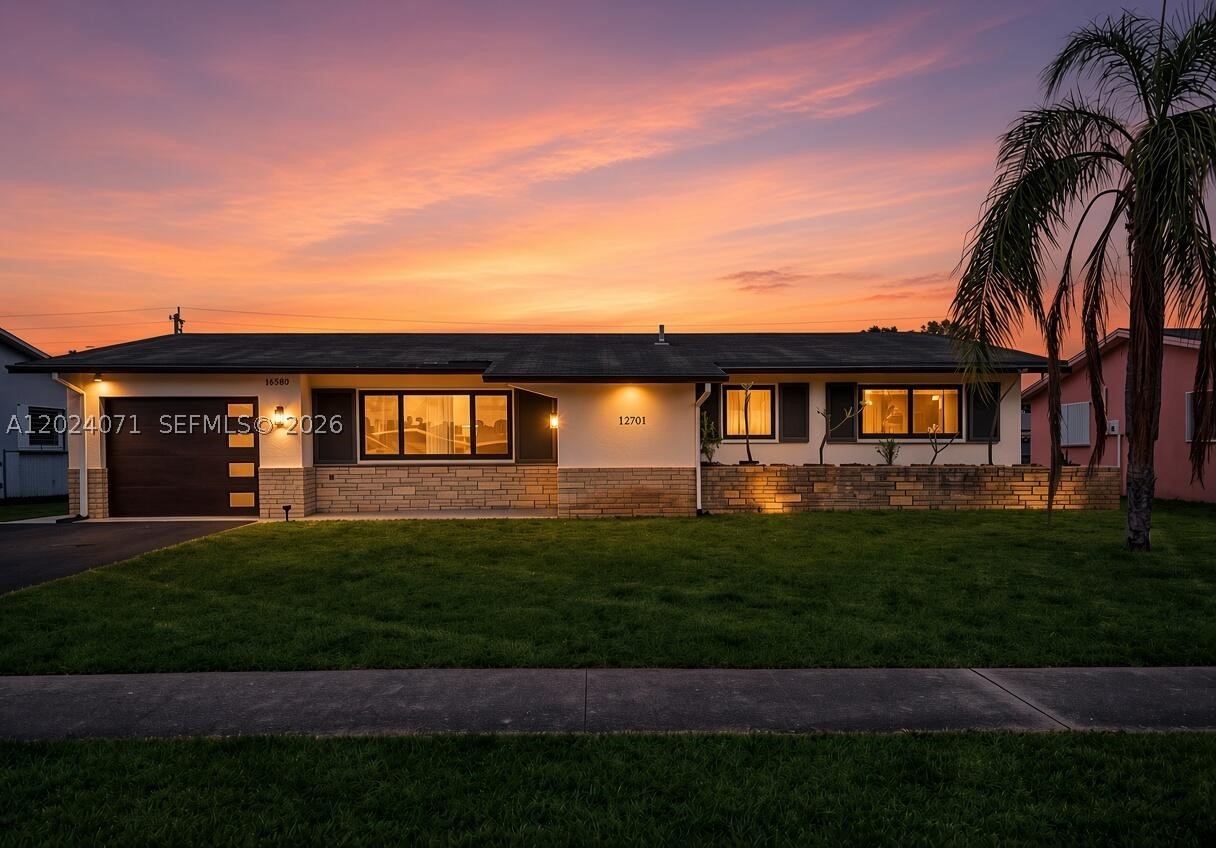 Pembroke Pines photo 2