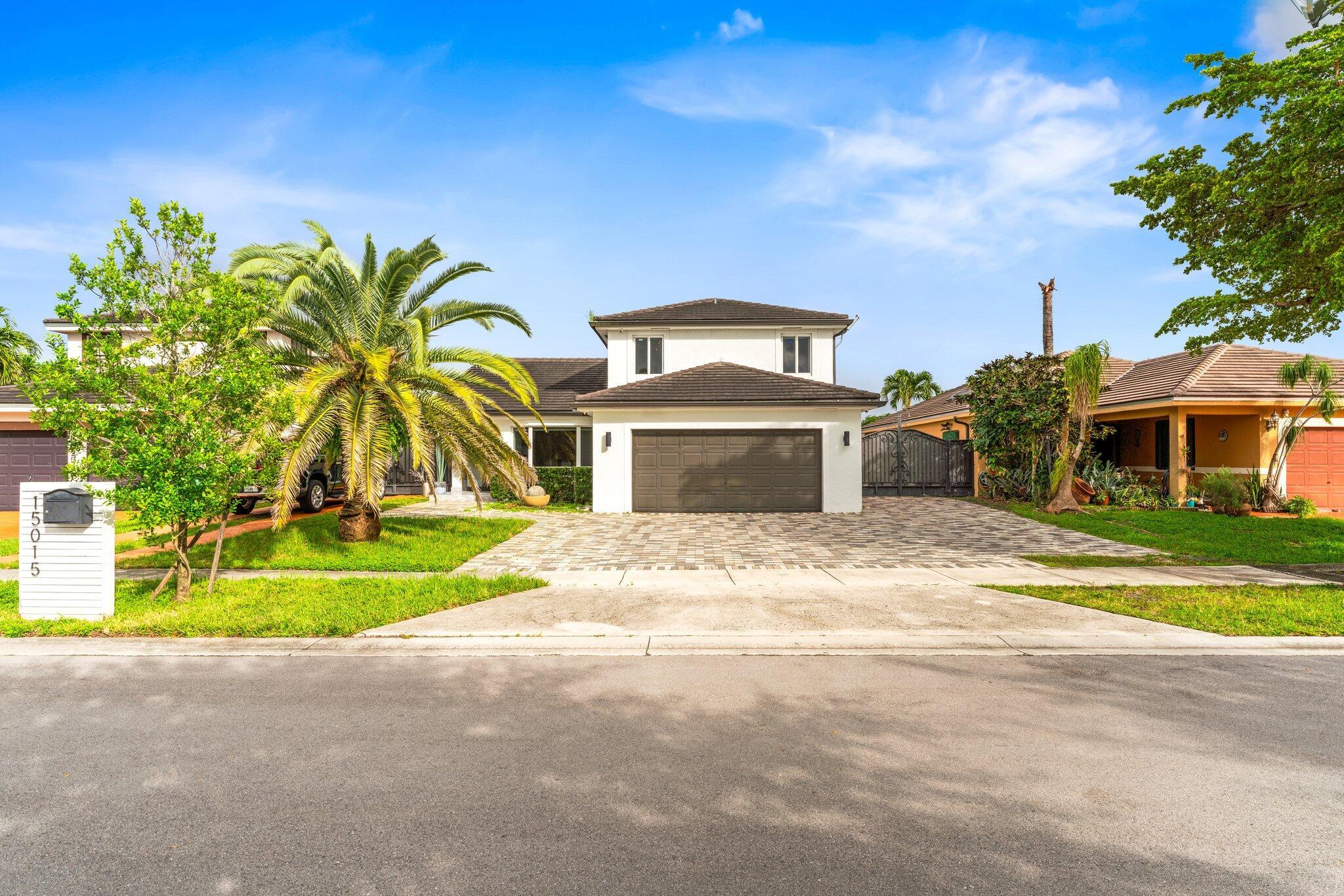 Miami Lakes photo 2