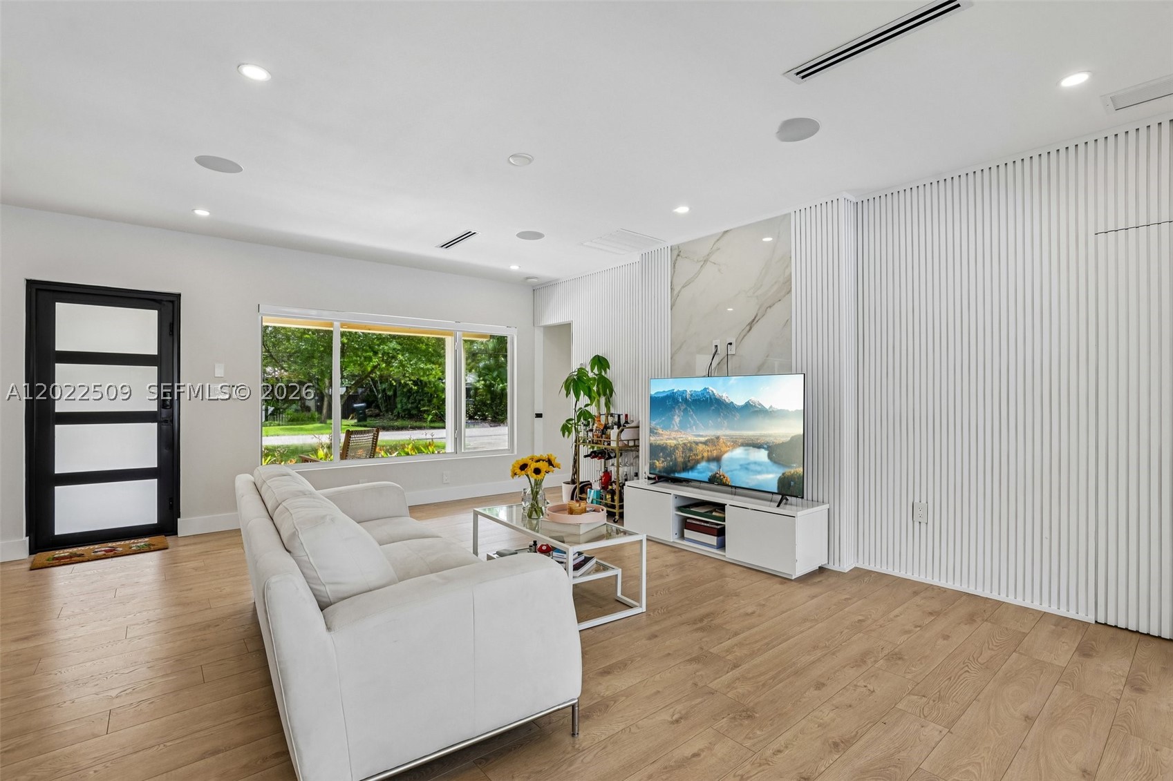 South Miami photo 3