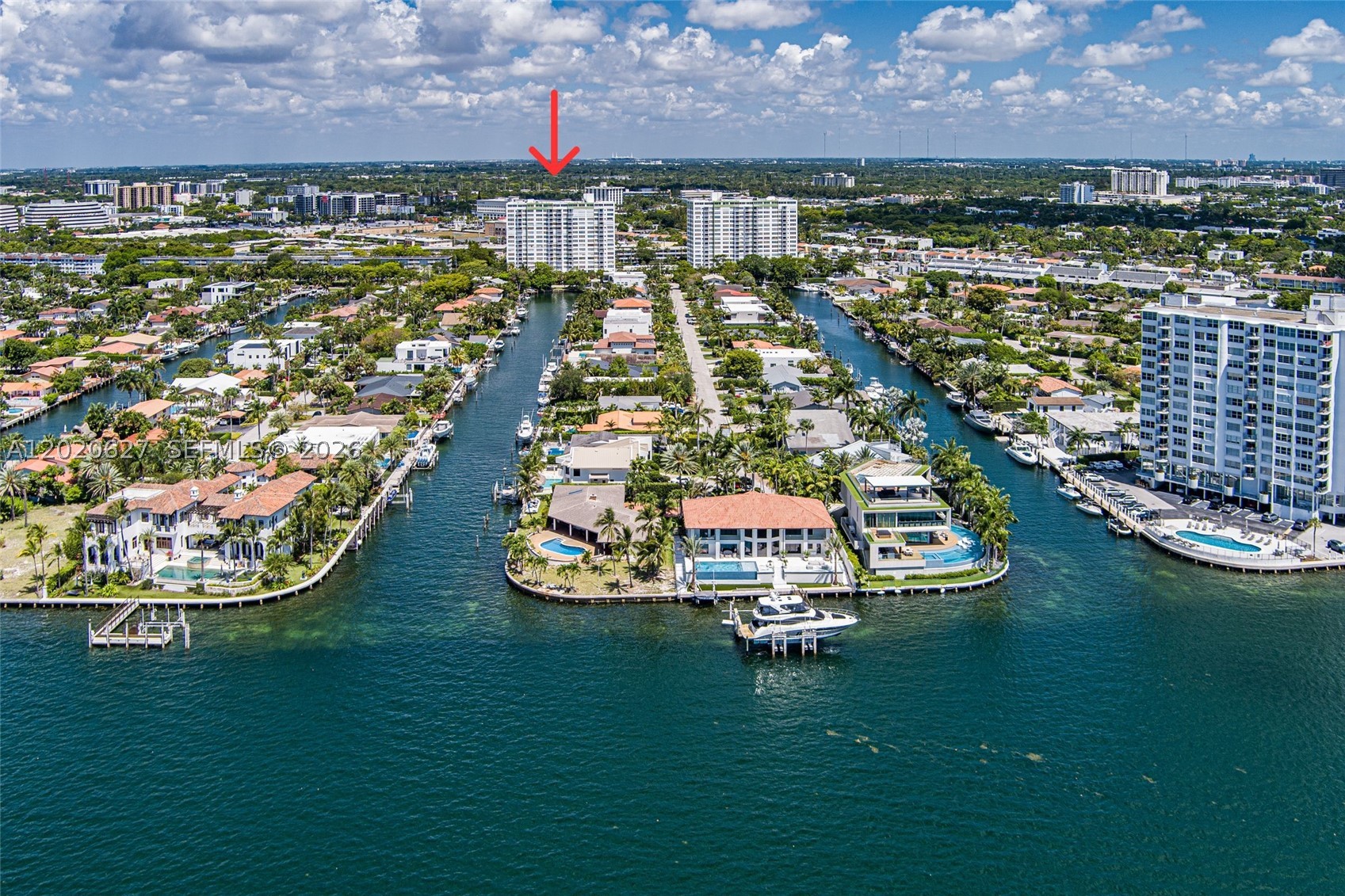 North Miami photo 2
