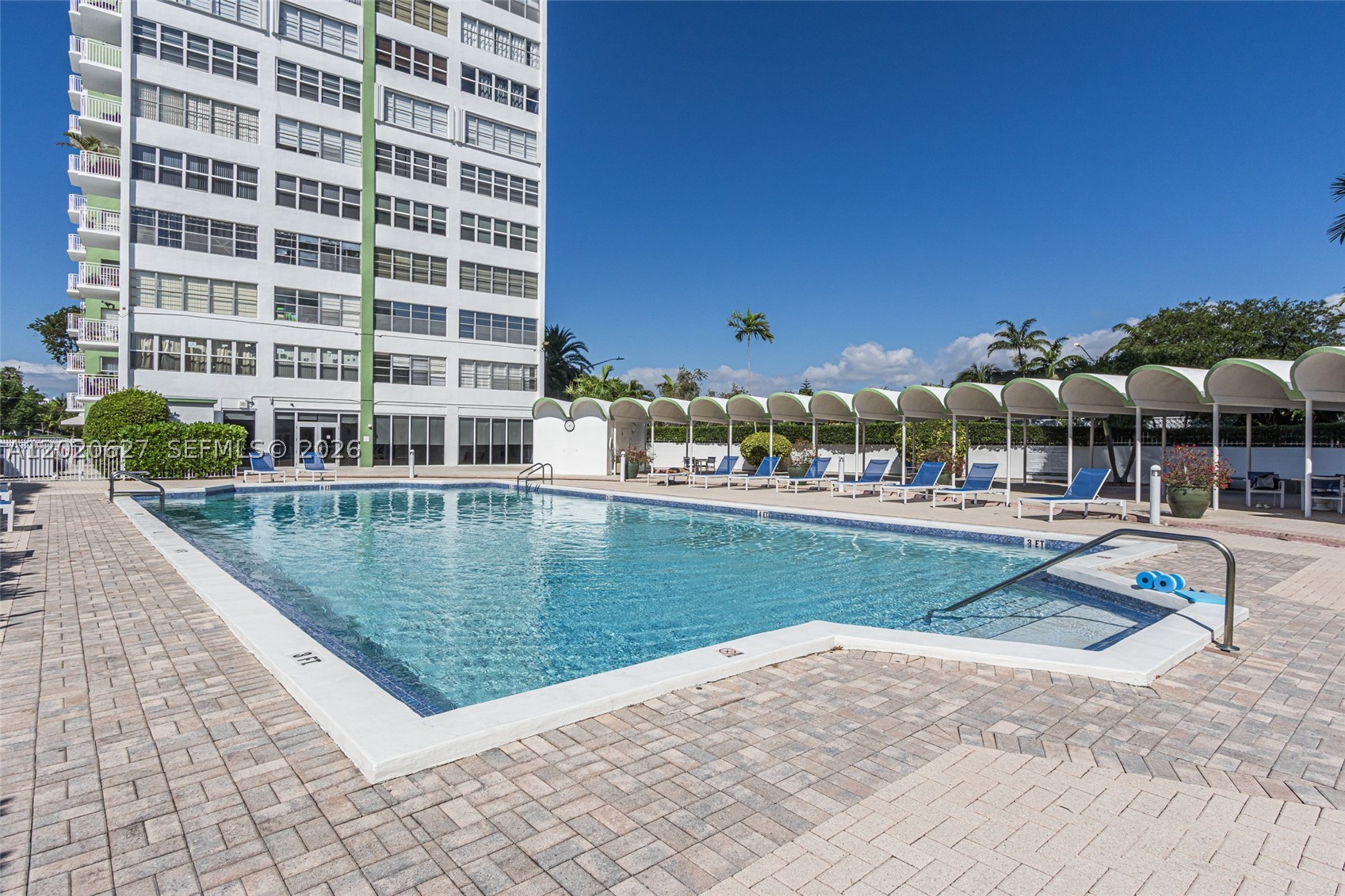 North Miami photo 3