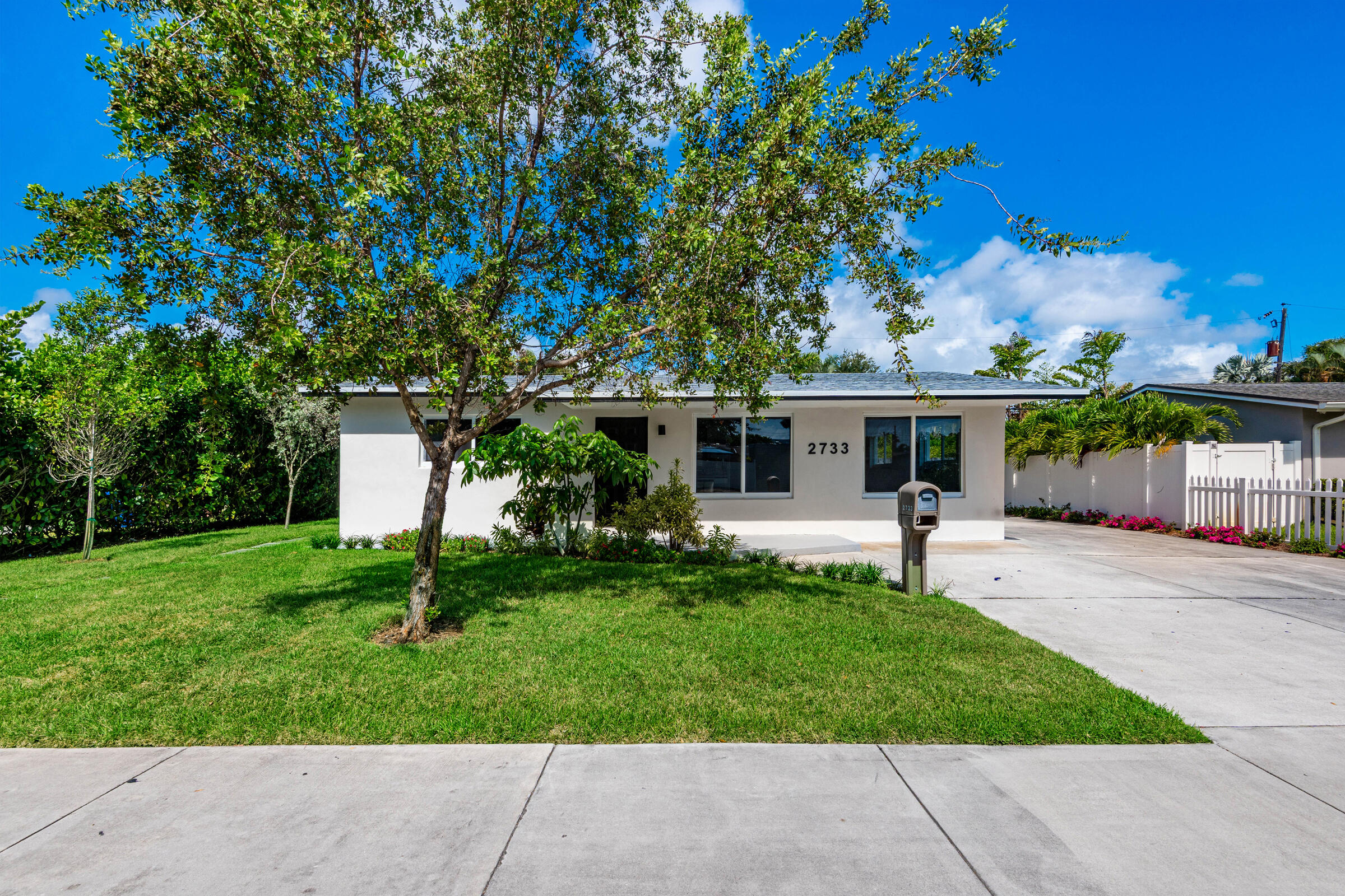 Wilton Manors photo 1