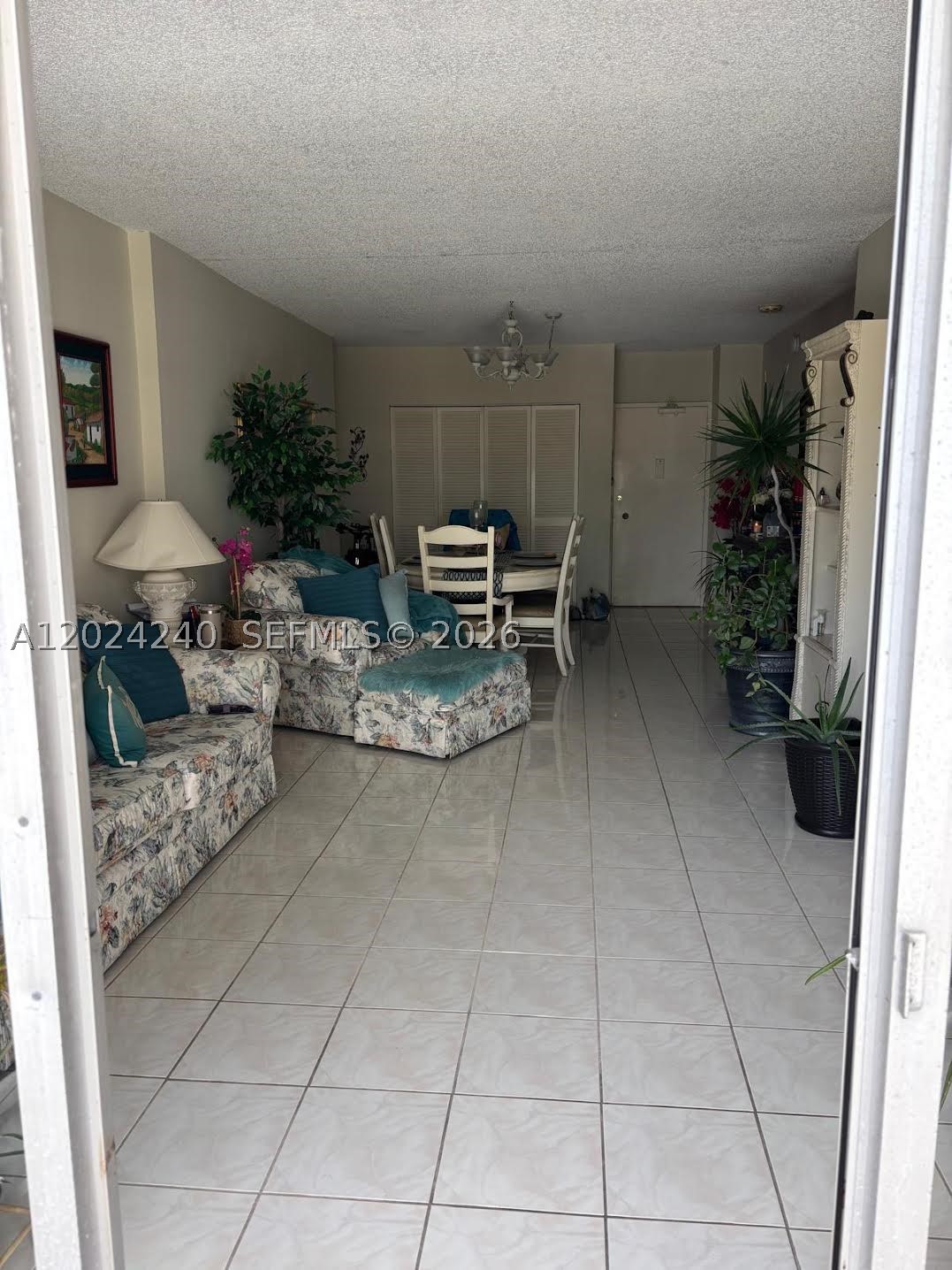 Hallandale Beach photo 2