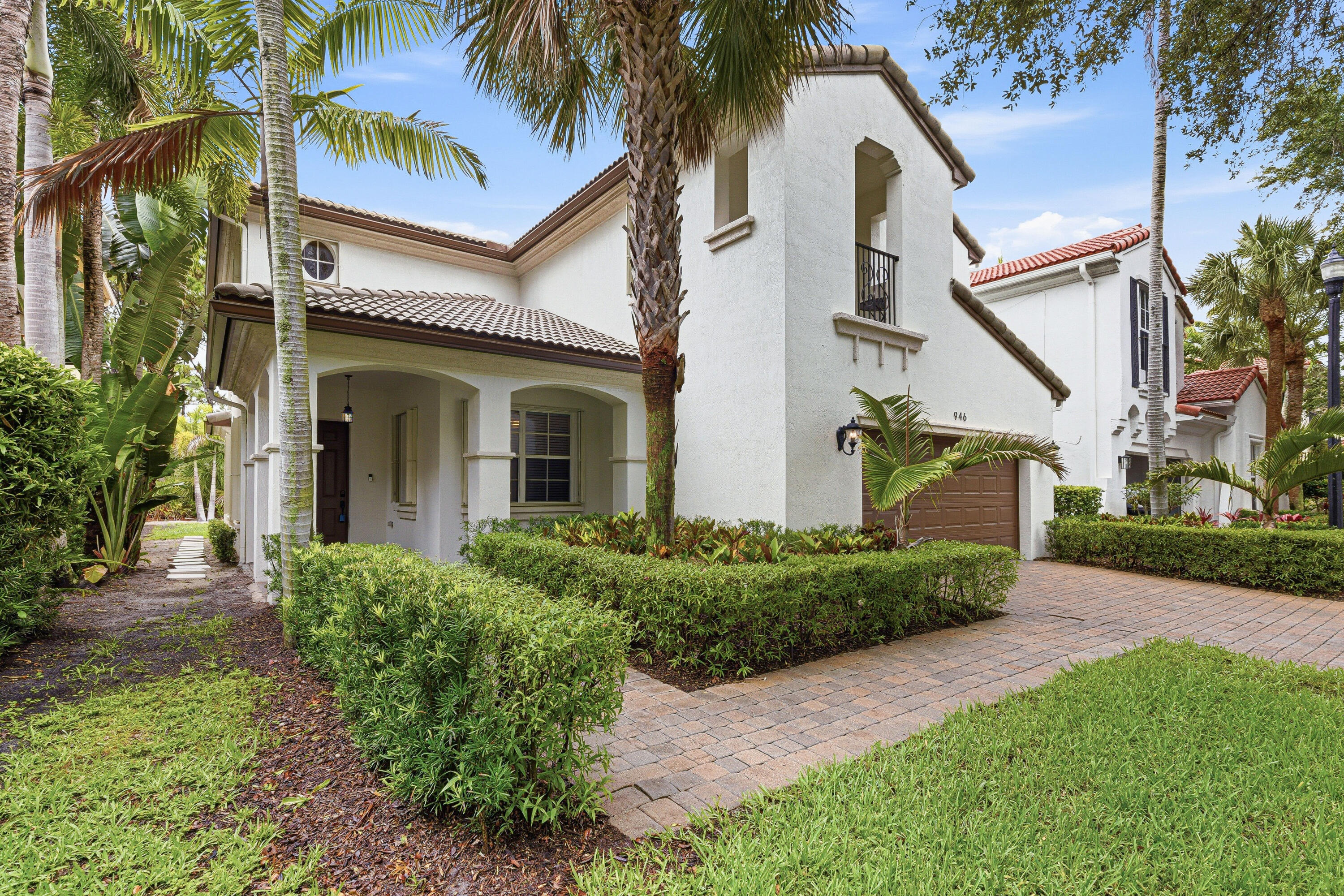Palm Beach Gardens photo 1