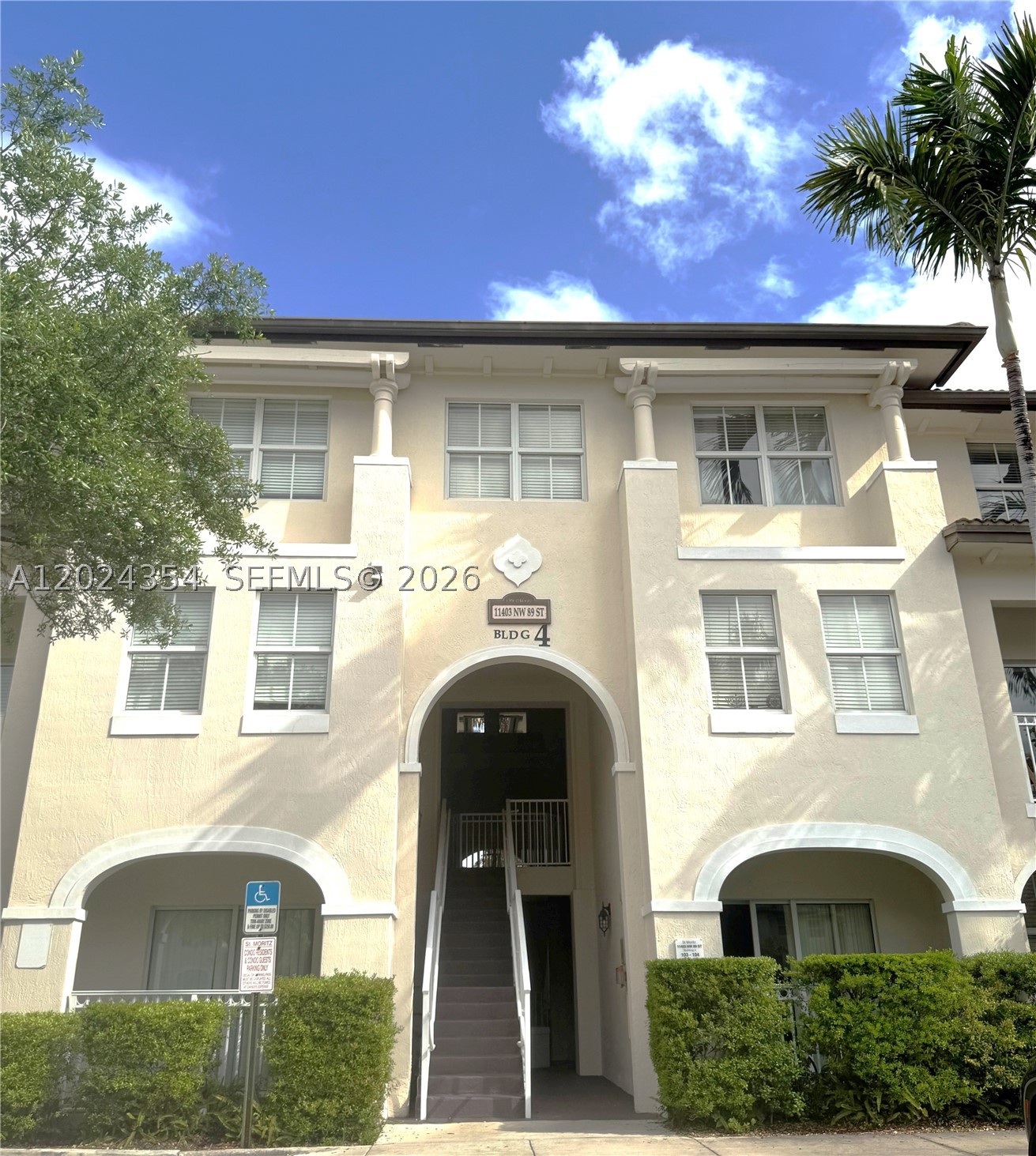 Doral photo 2