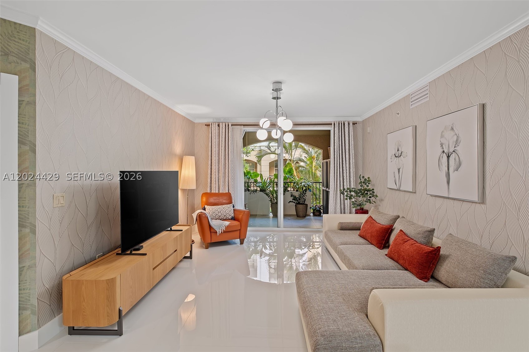 Sunny Isles Beach photo 1