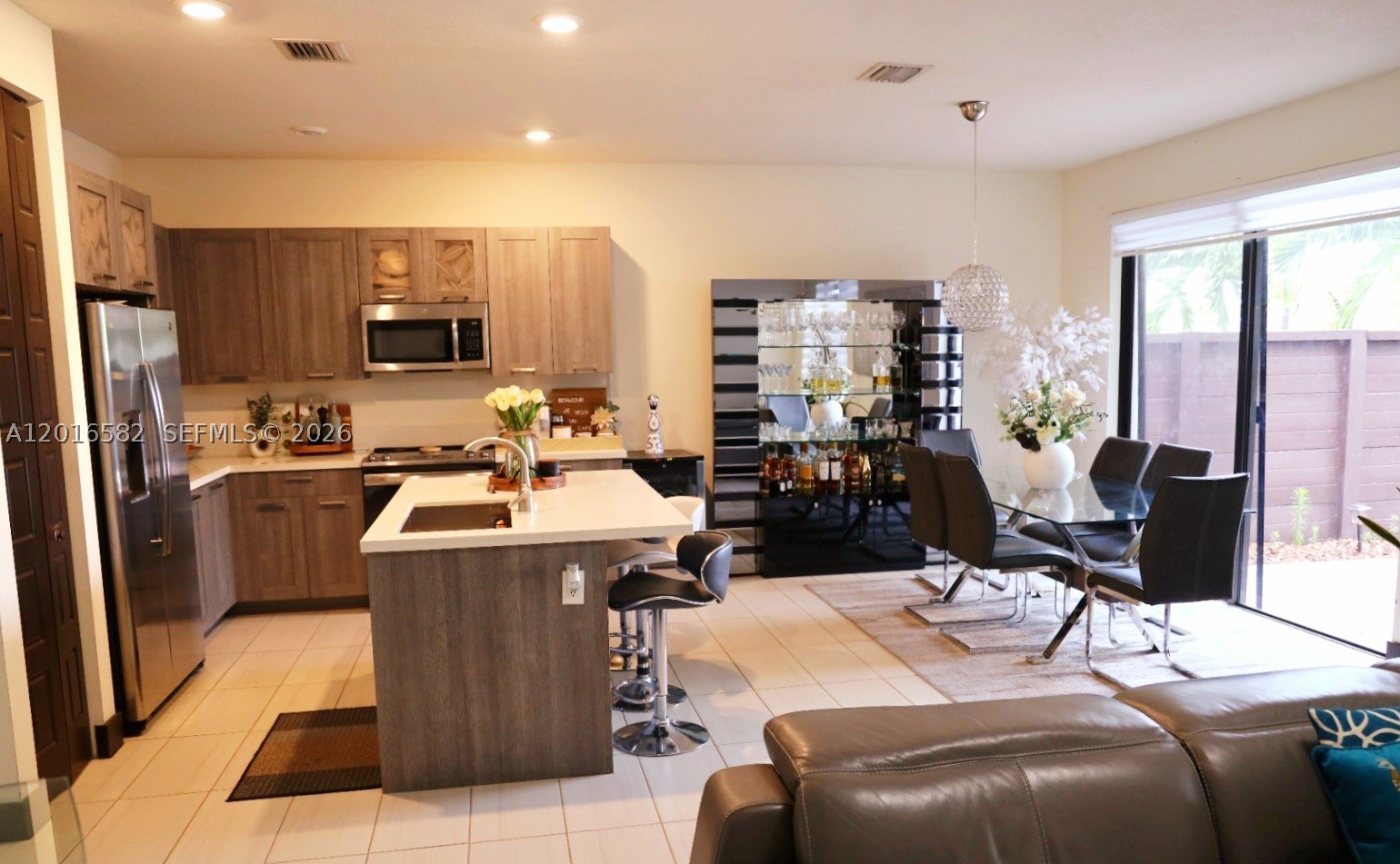 Miami Lakes photo 2