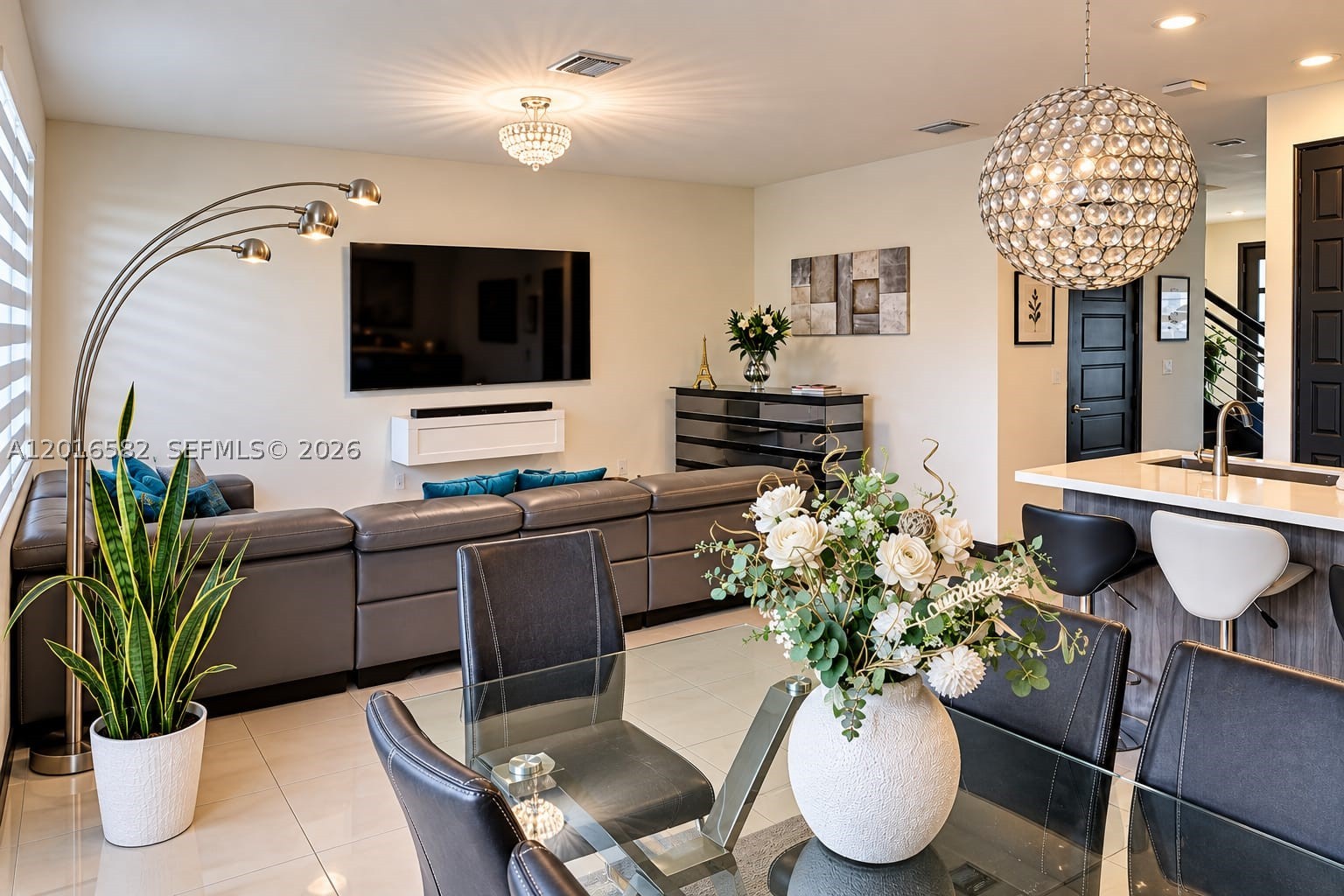 Miami Lakes photo 2