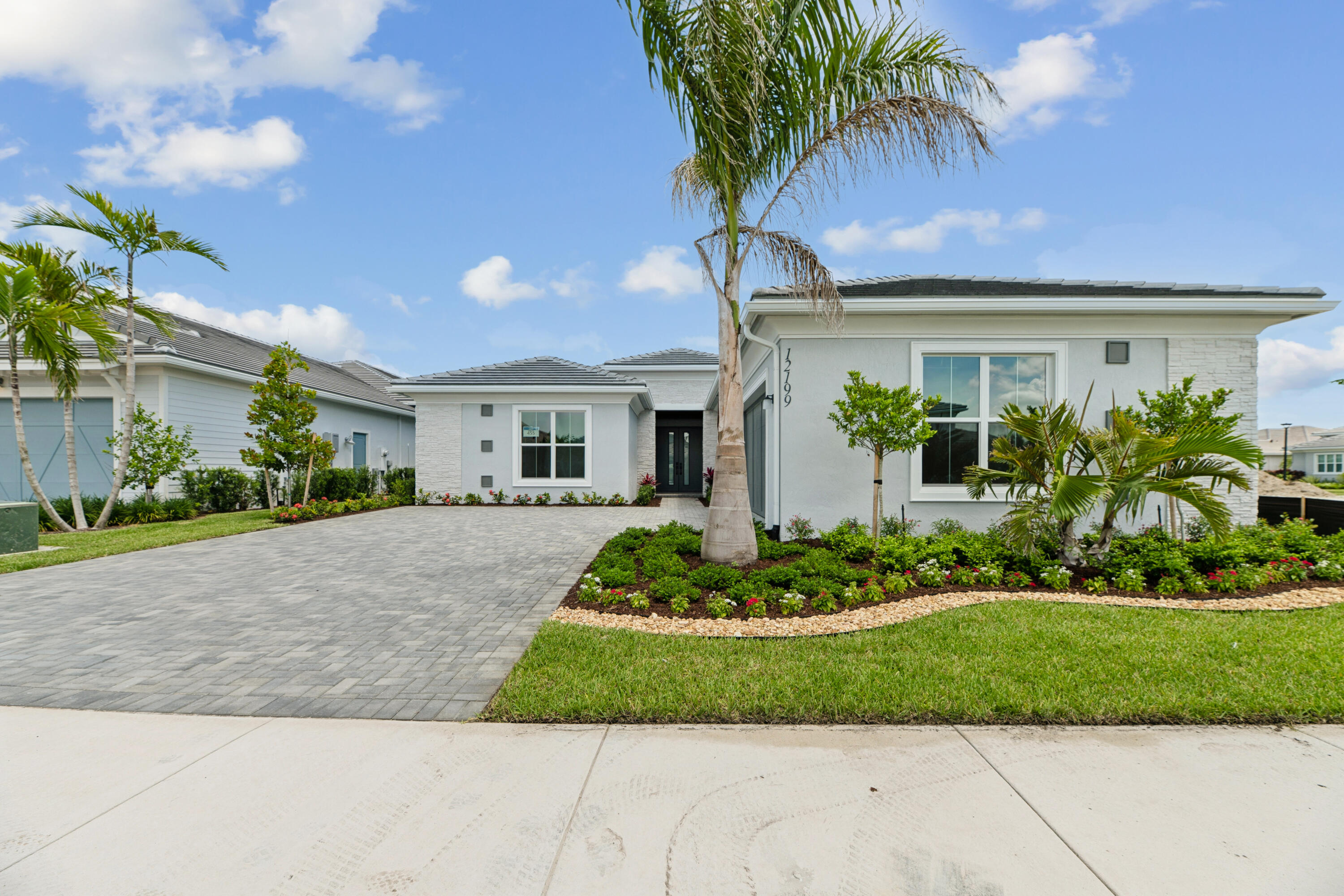 Palm Beach Gardens photo 2