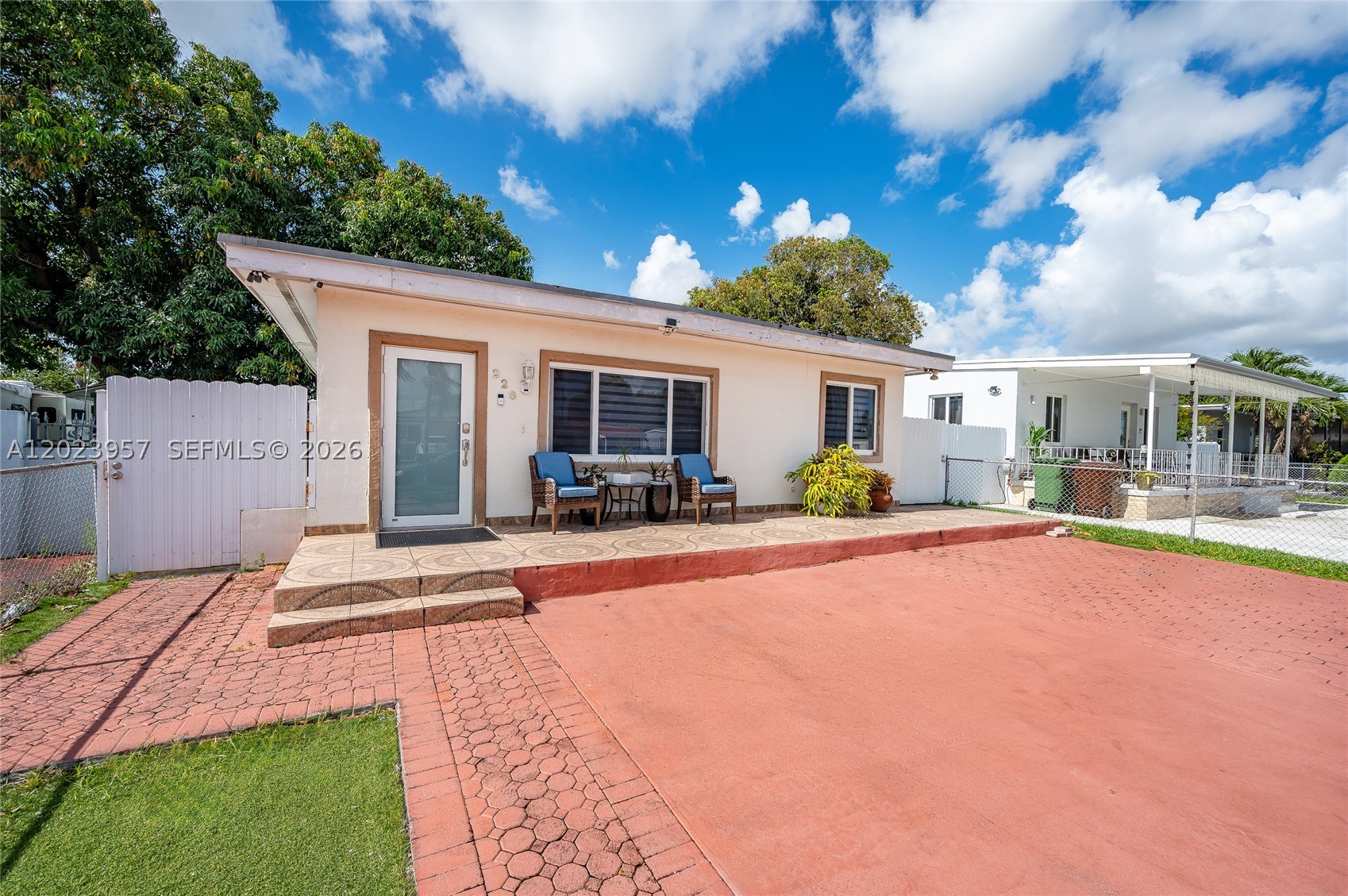 Hialeah photo 3