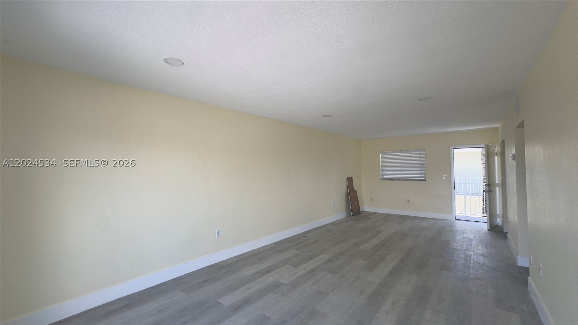 North Miami photo 4