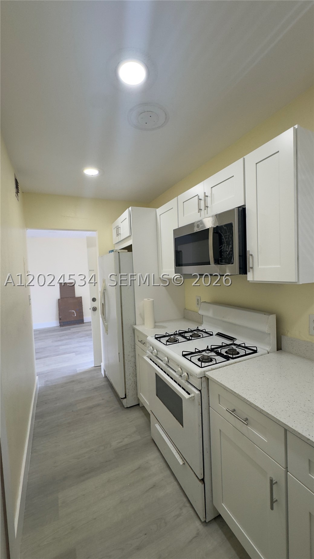 North Miami photo 5