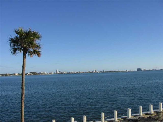 North Miami photo 4