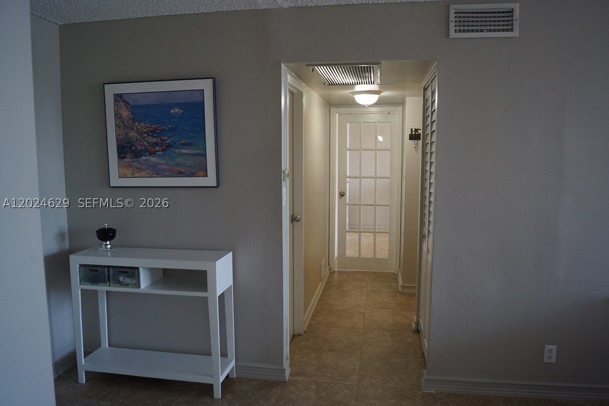 Hallandale Beach photo 5