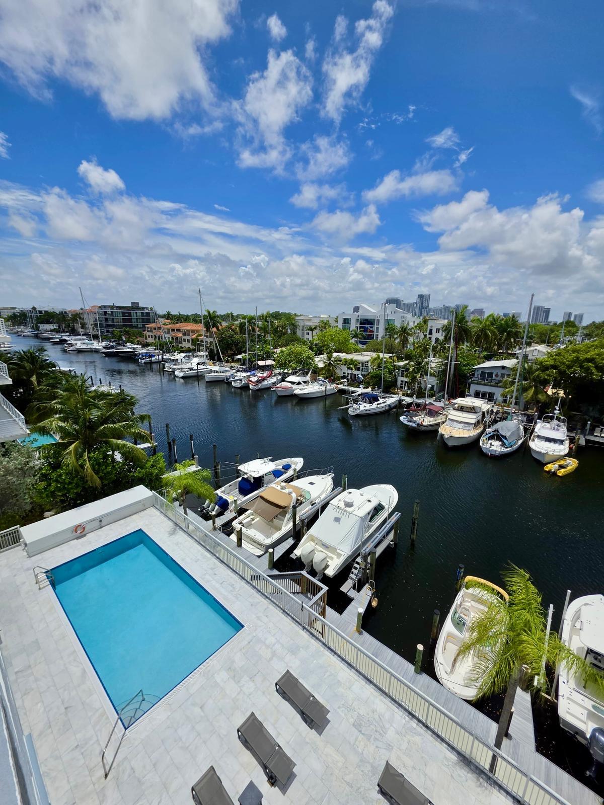 Fort Lauderdale photo 1