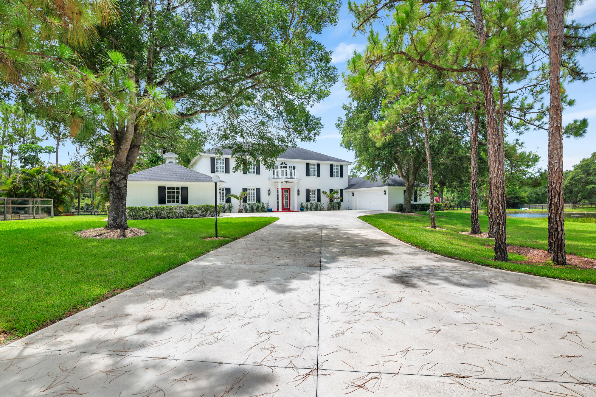 Palm Beach Gardens photo 1