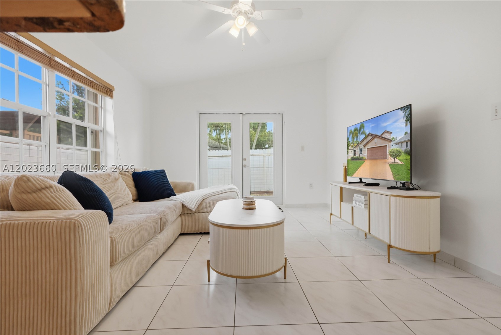 Pembroke Pines photo 3