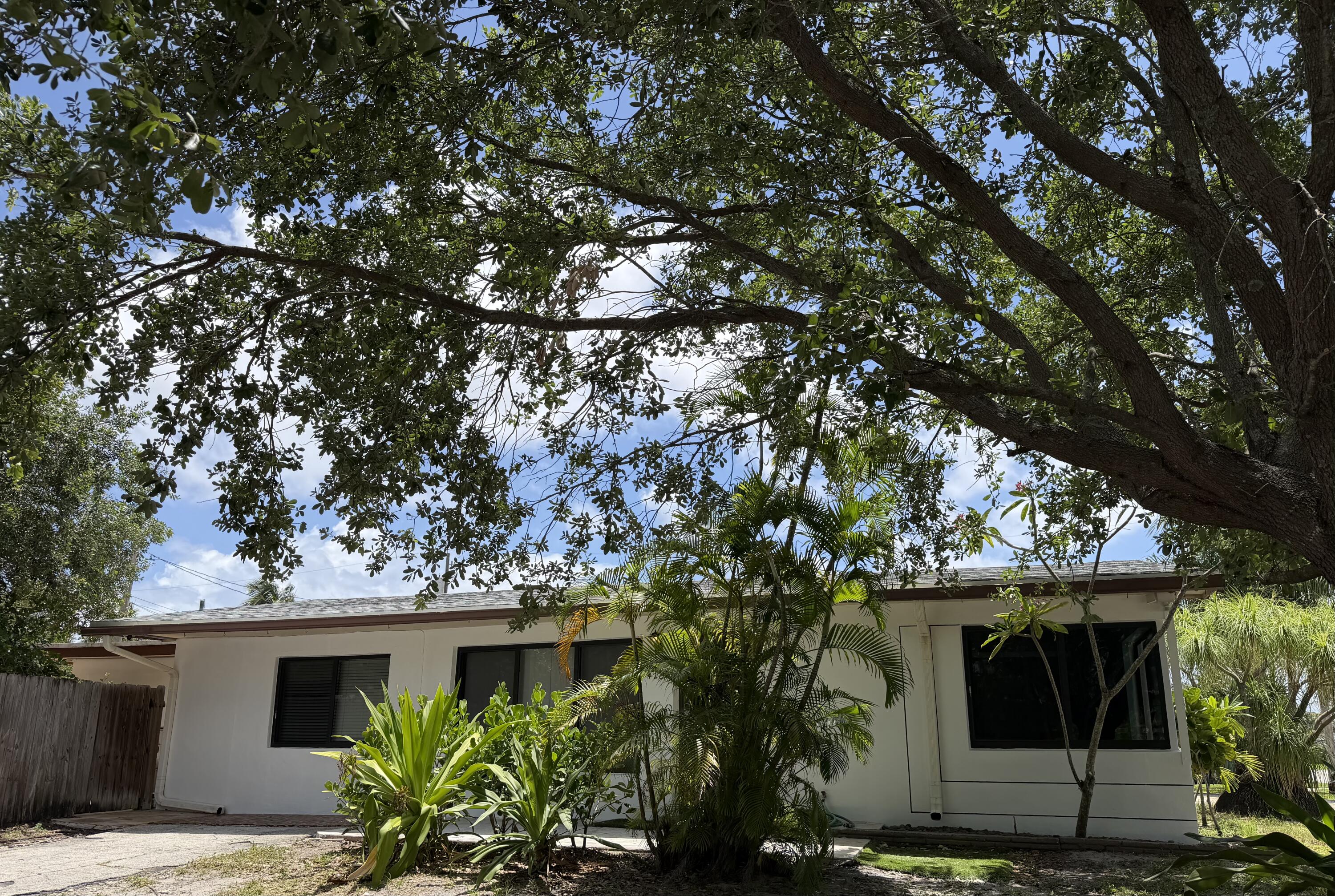 Pompano Beach photo 1