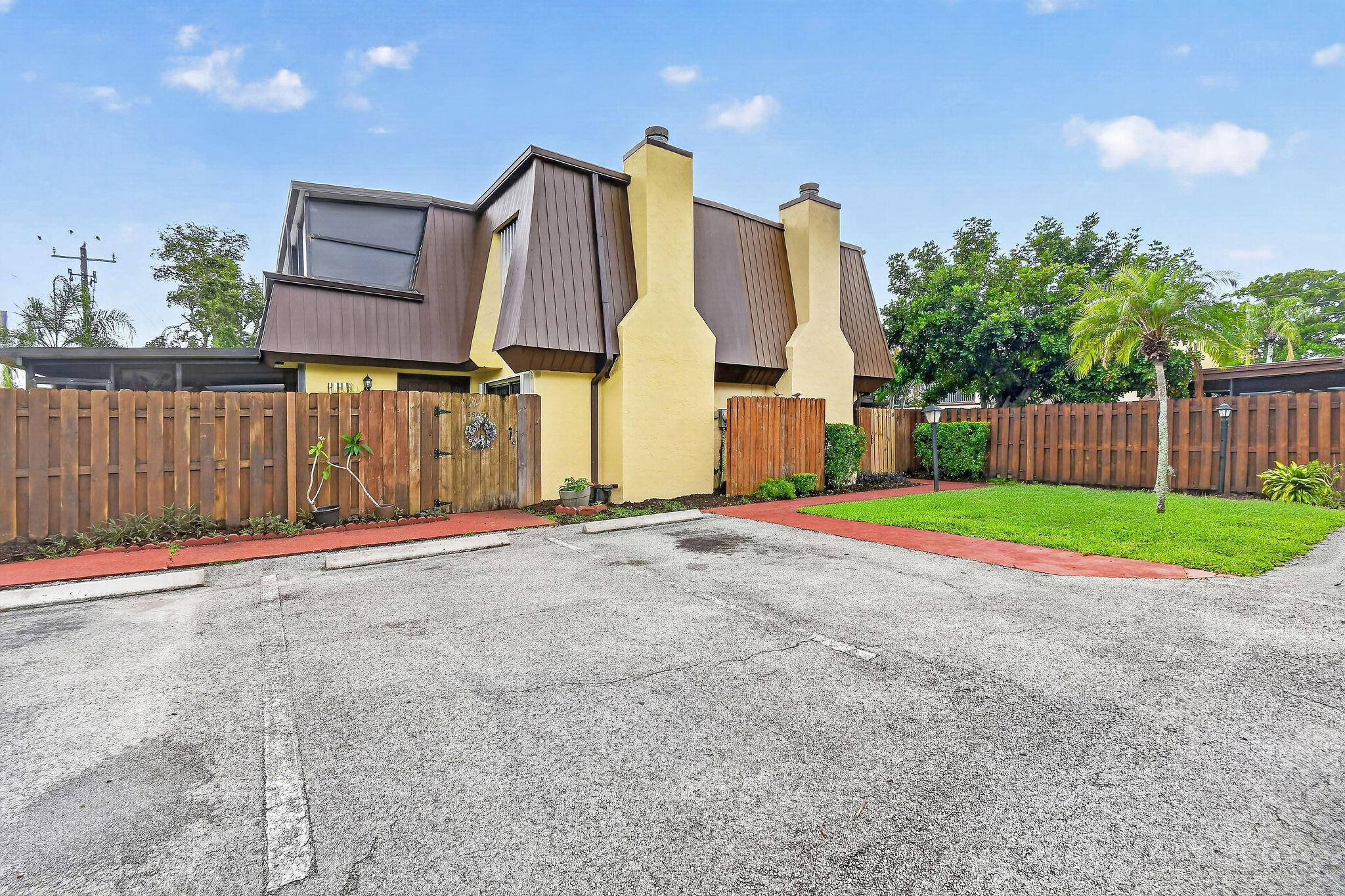 Palm Beach Gardens photo 3