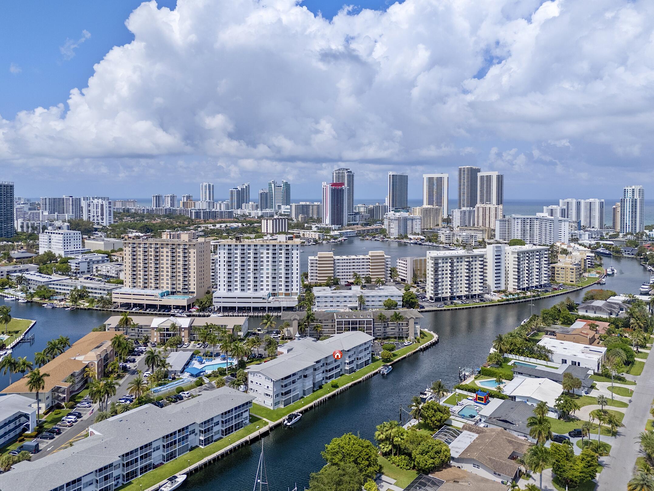 Hallandale Beach photo 1