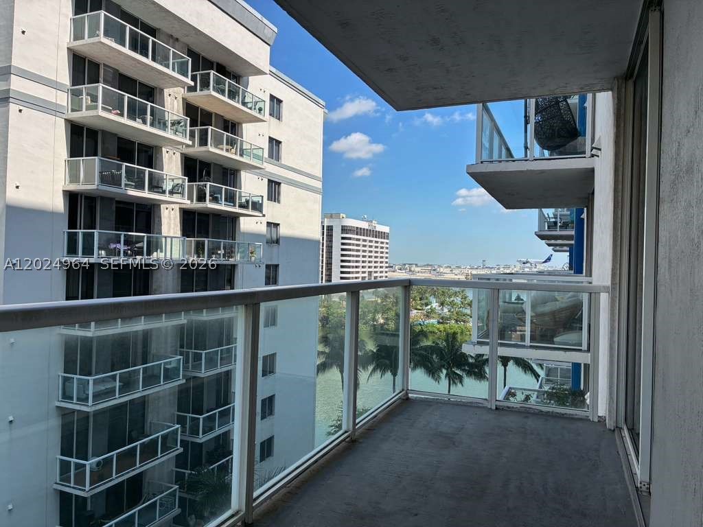 Miami photo 1