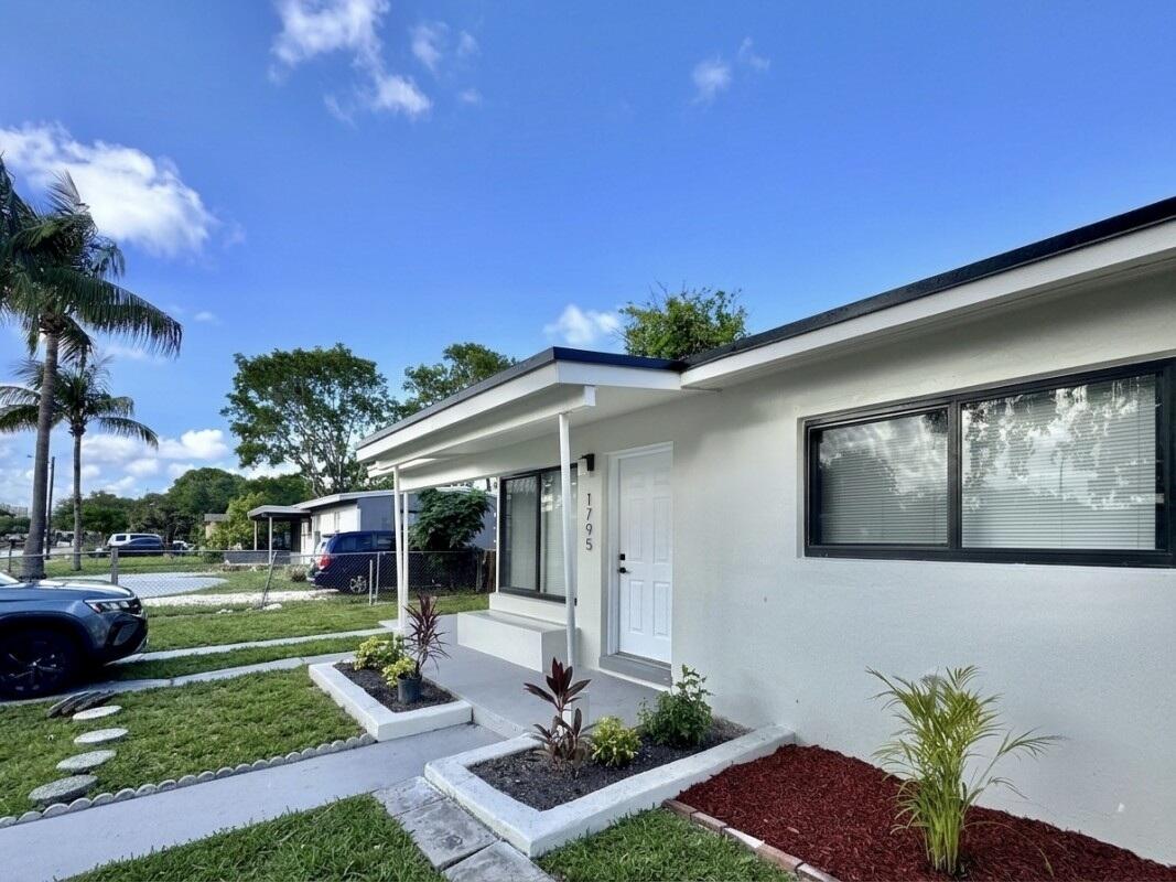 Fort Lauderdale photo 1