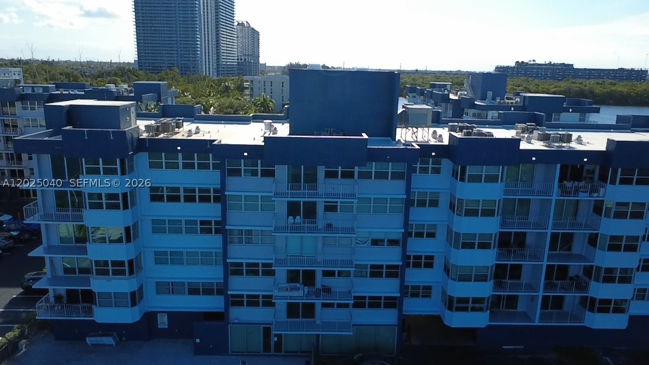 North Miami Beach photo 2