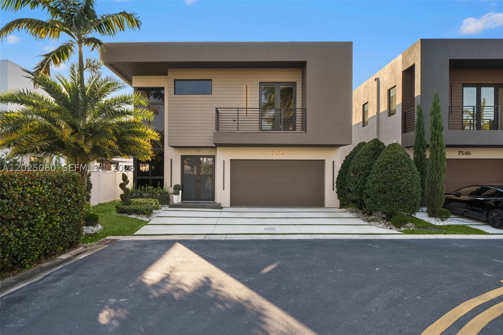 Doral photo 2