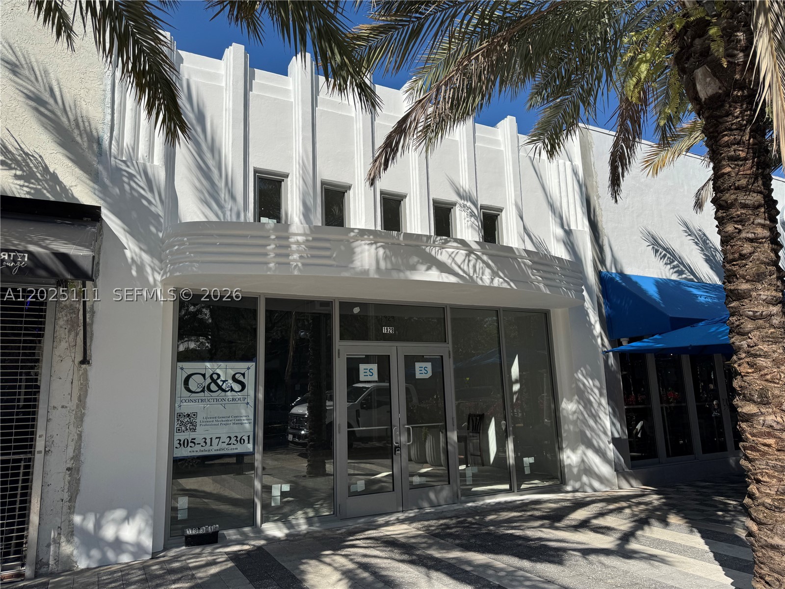 Hollywood photo 3
