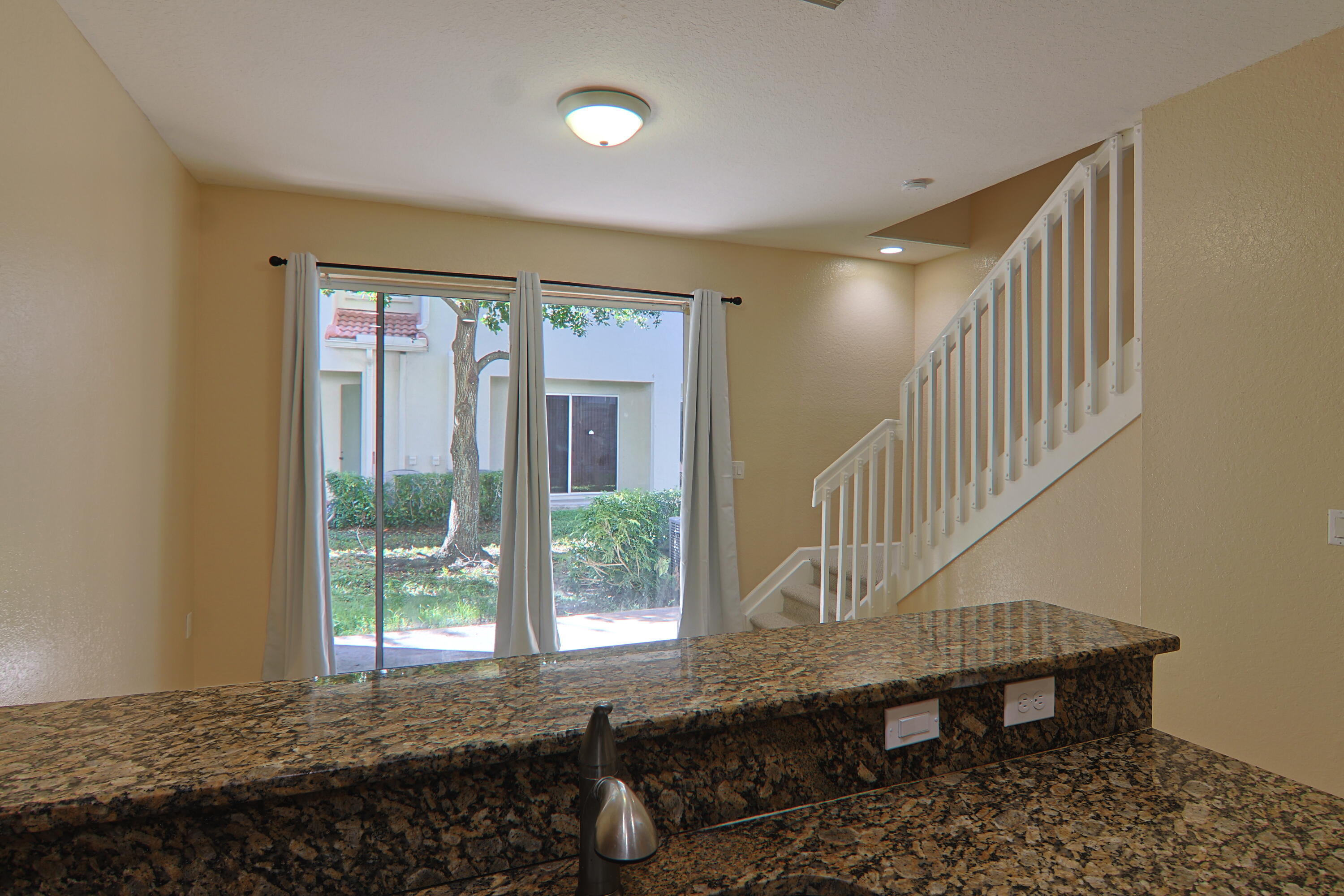 Miami Gardens photo 4