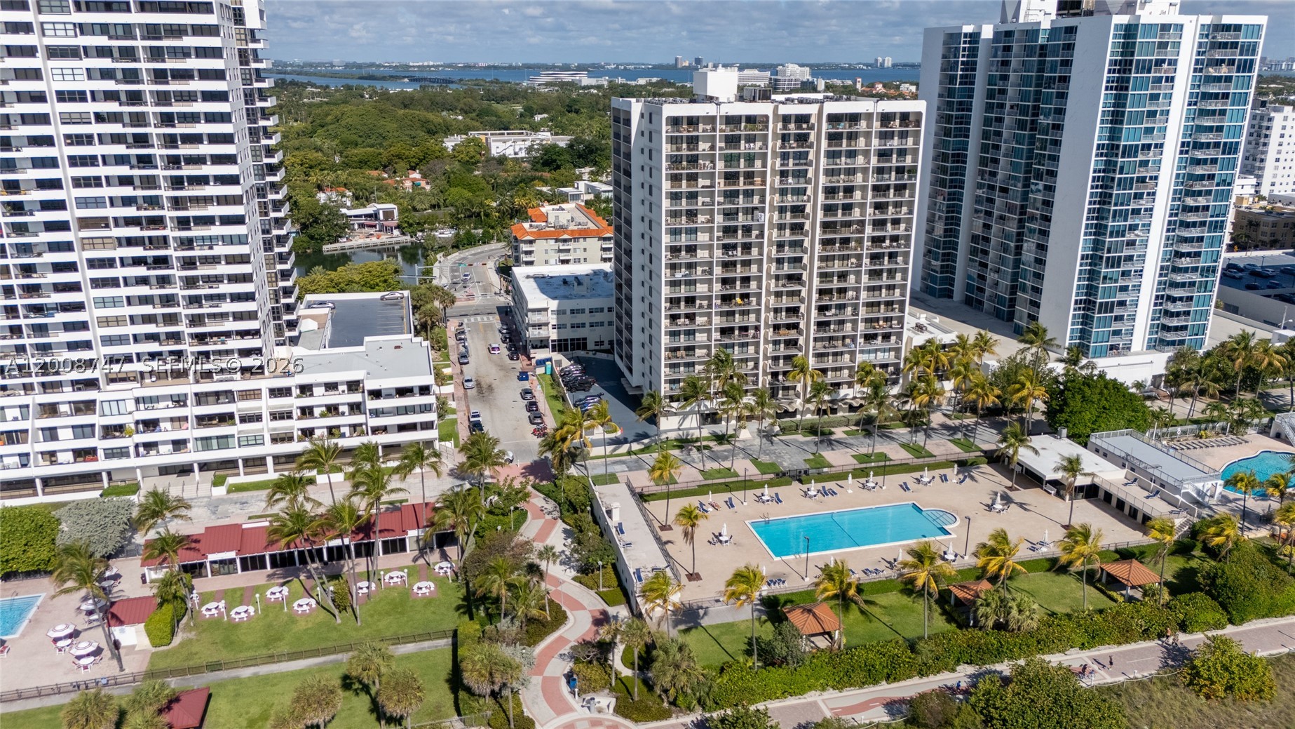 Miami Beach photo 2