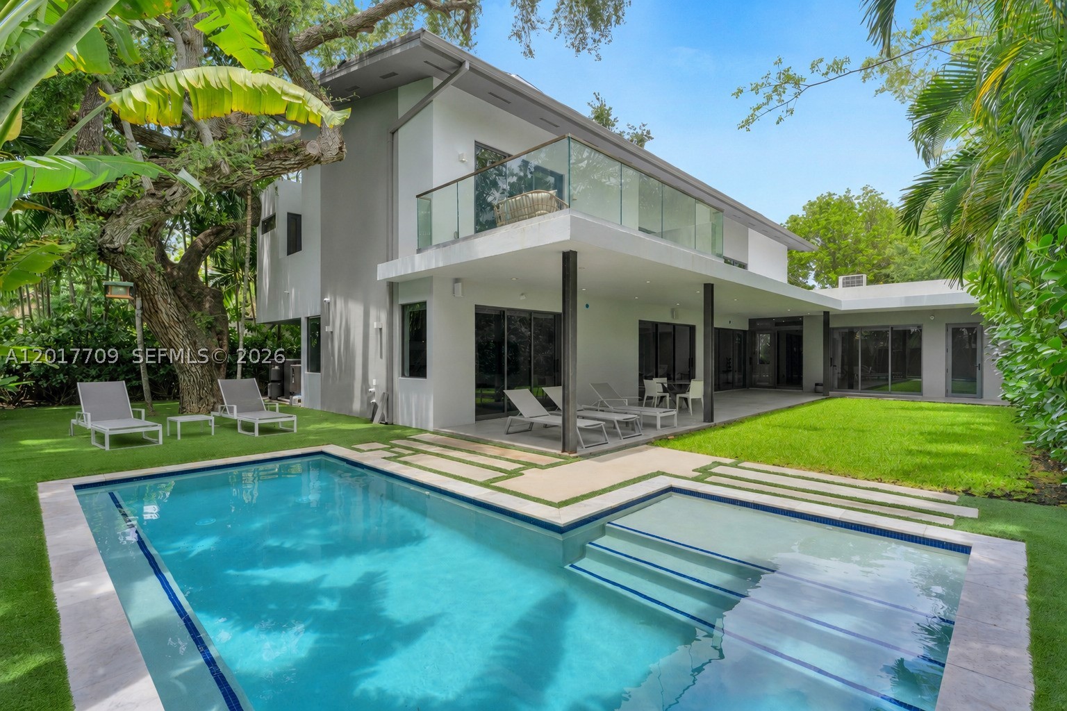 Miami photo 1