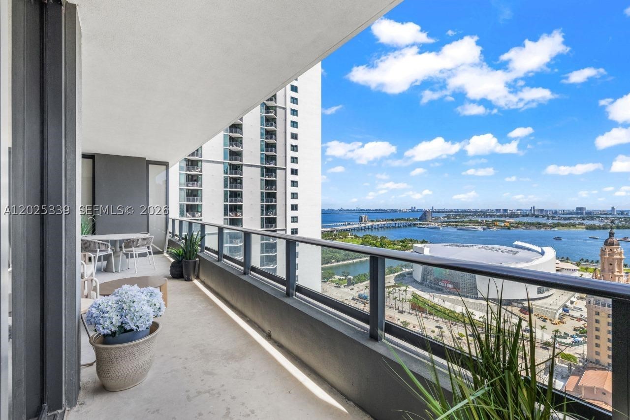 Miami photo 1