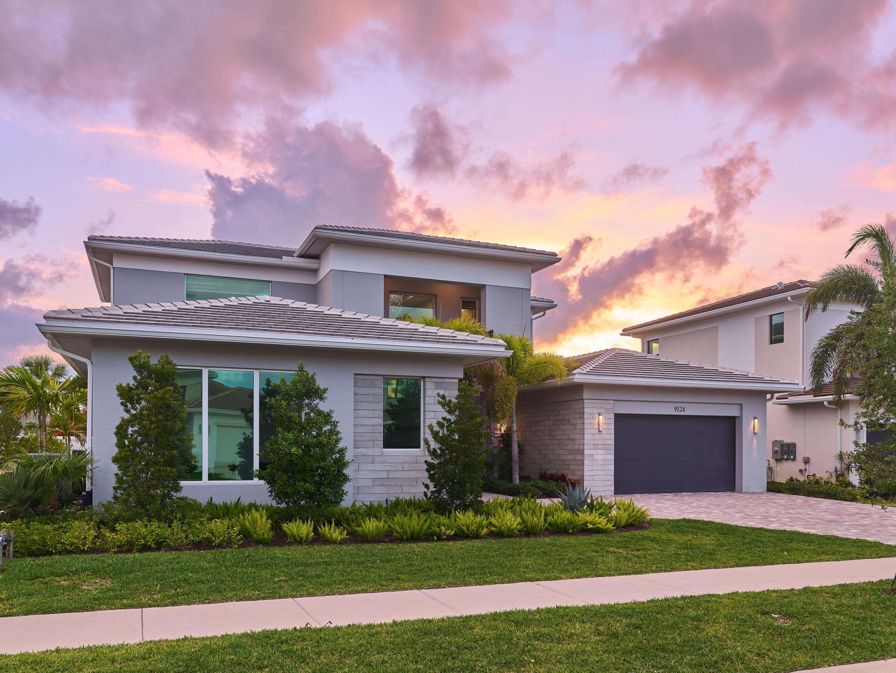 Palm Beach Gardens photo 2