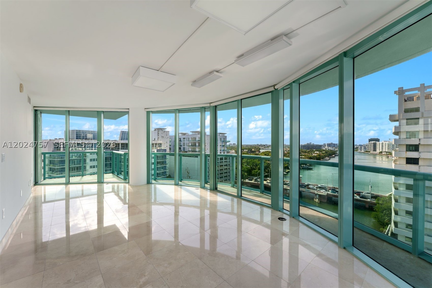 Miami Beach photo 3