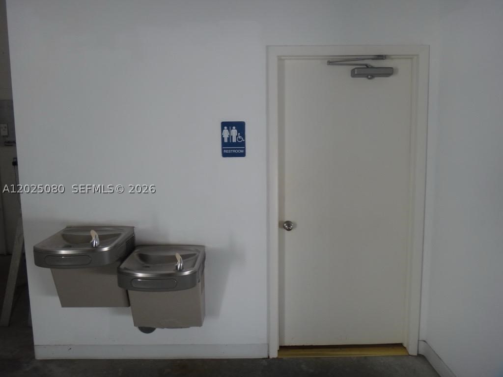 Doral photo 4