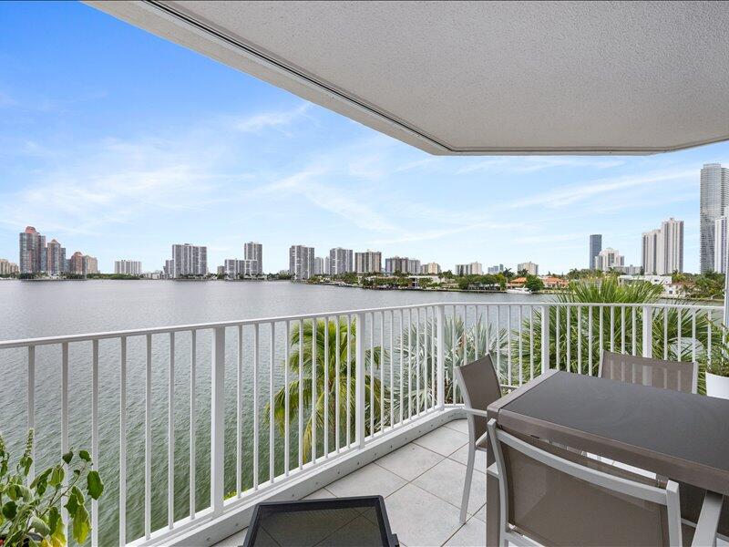 Sunny Isles Beach photo 4