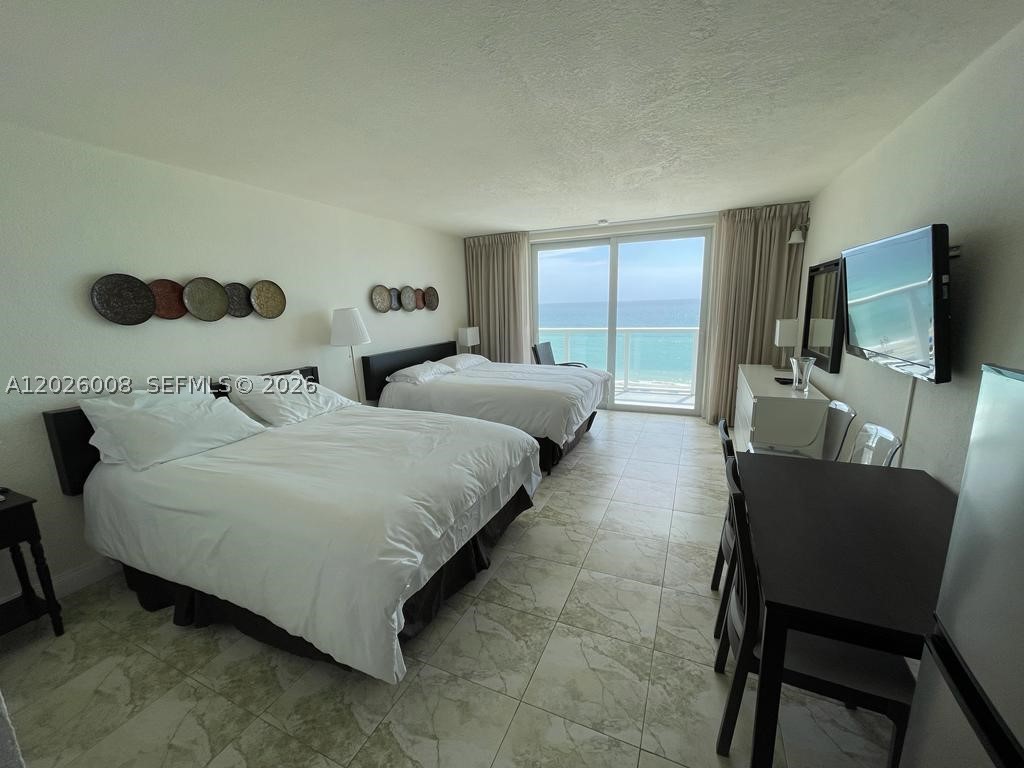 Sunny Isles Beach photo 3