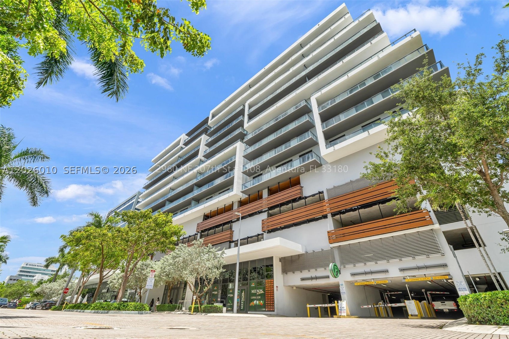 Aventura photo 1