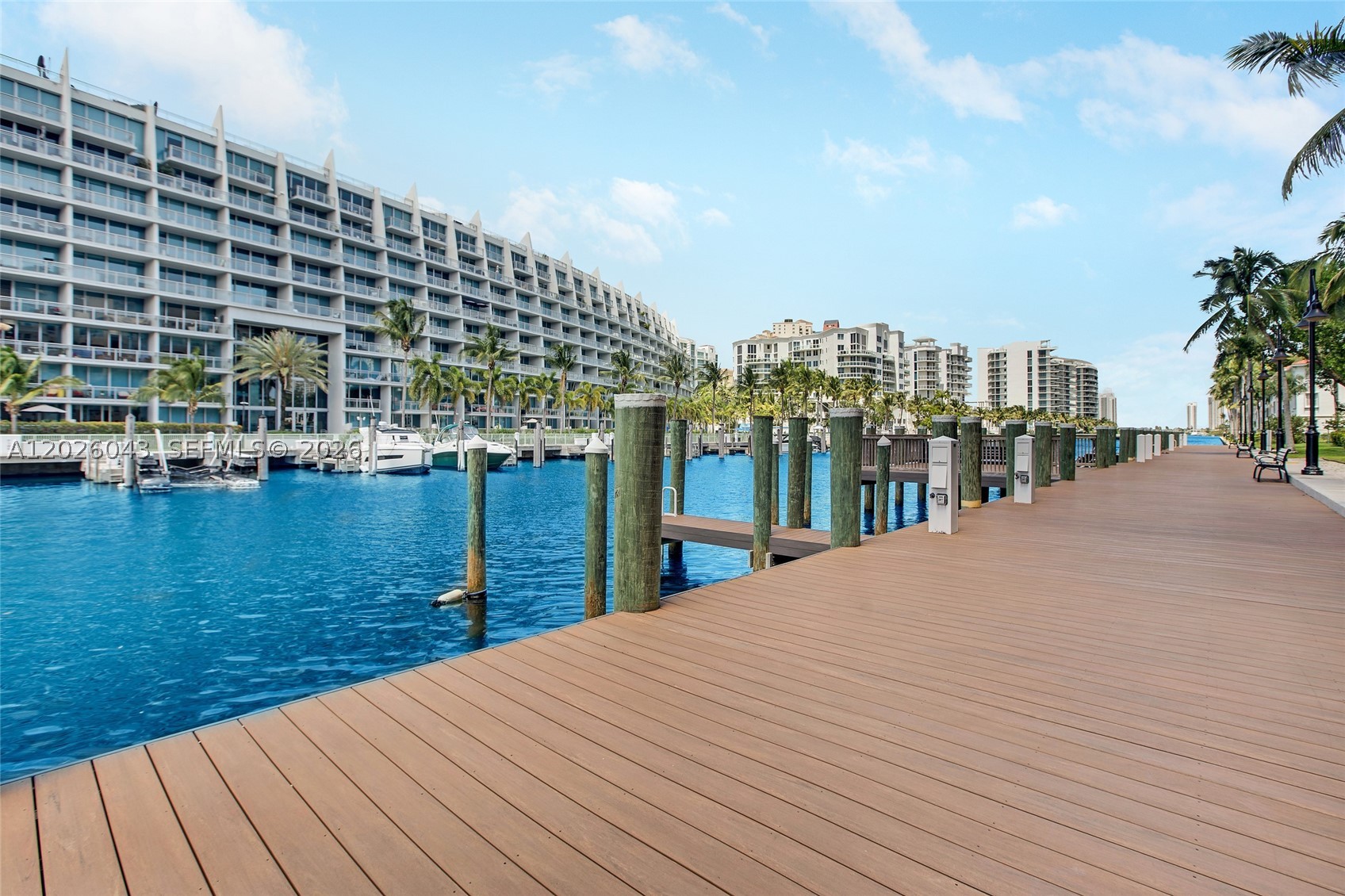 Aventura photo 1