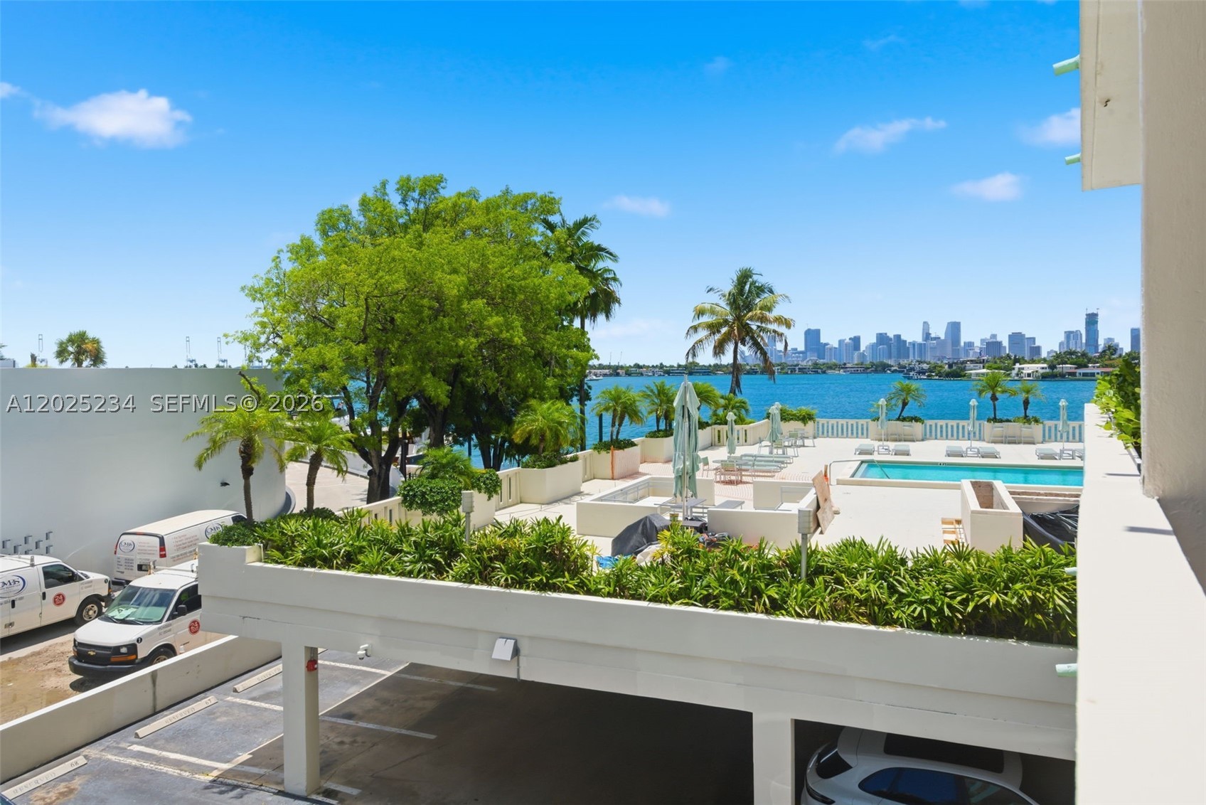 Miami Beach photo 1