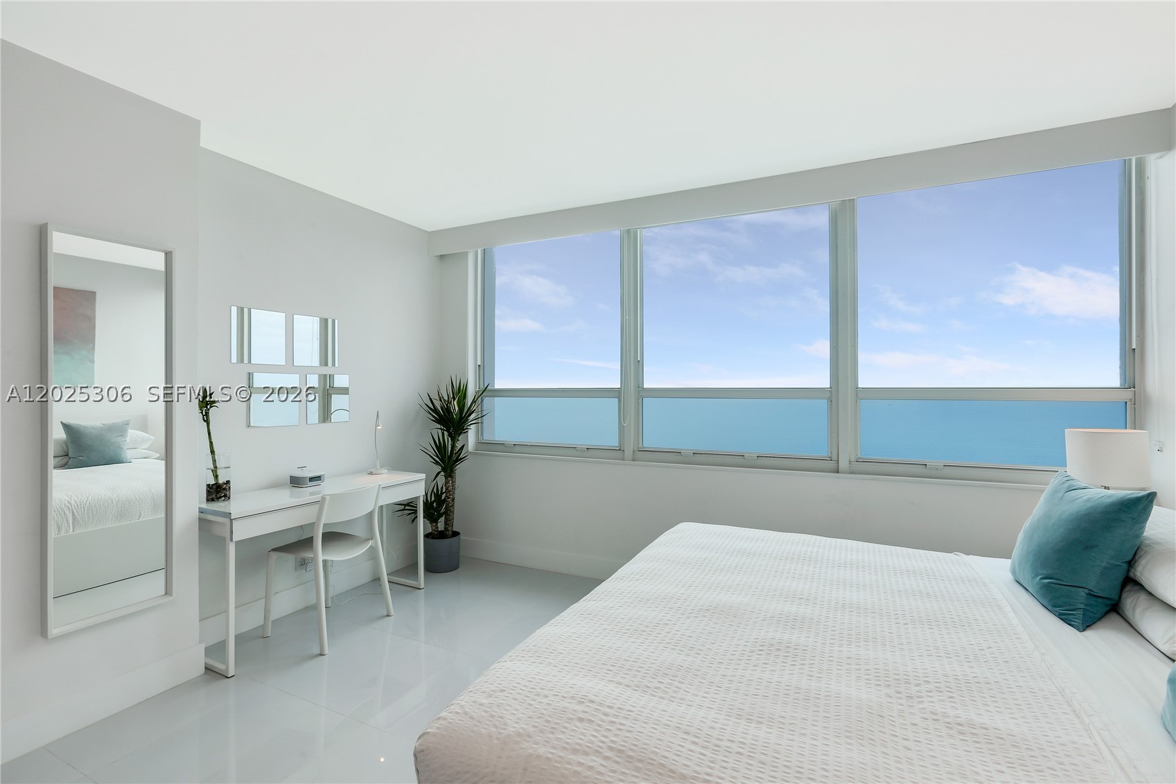 Miami Beach photo 1