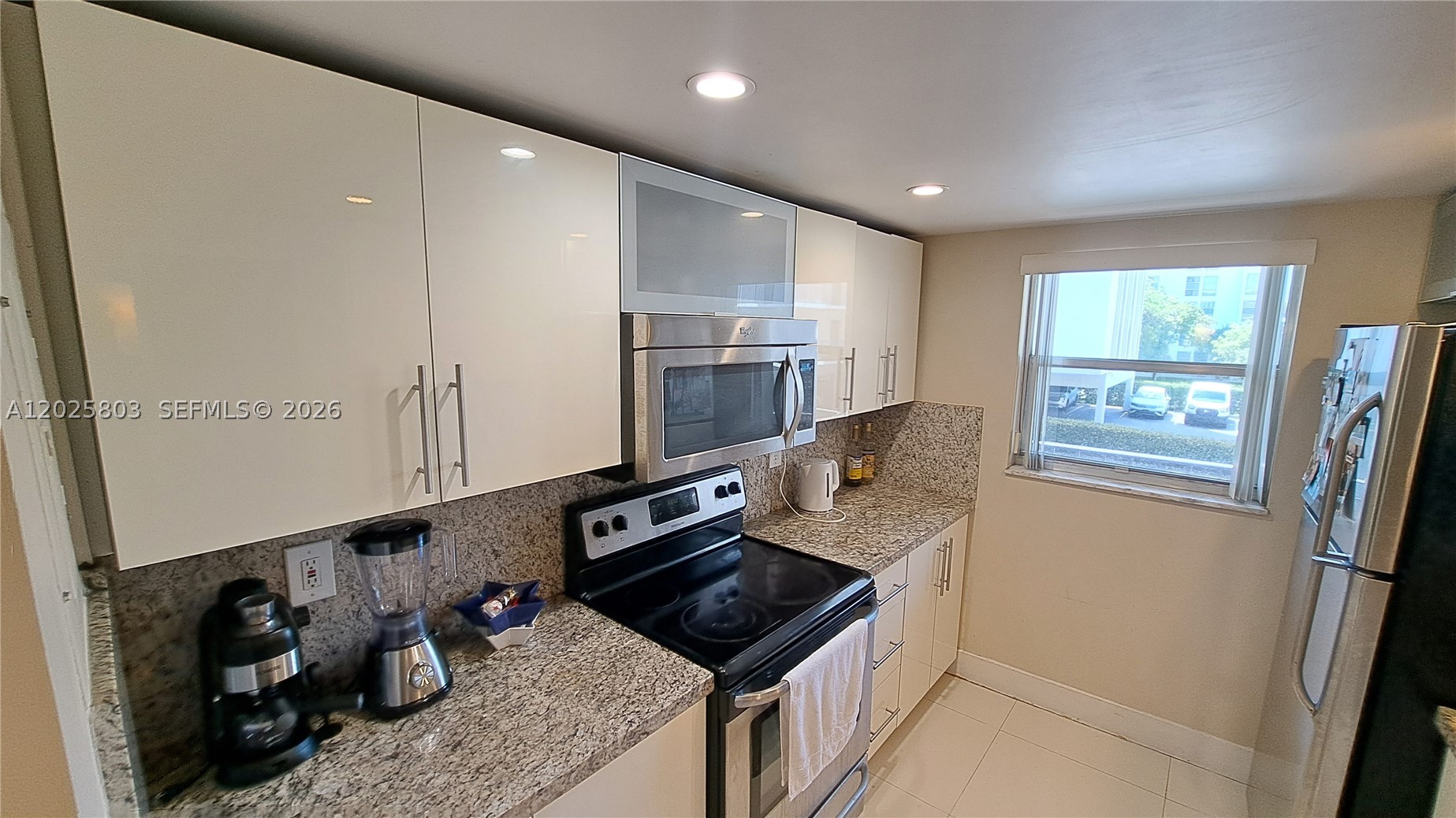 Sunny Isles Beach photo 1