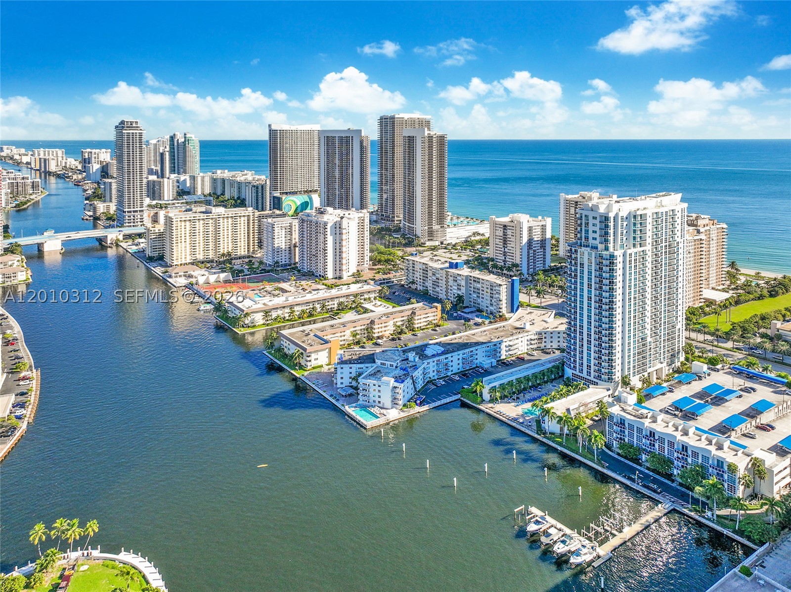 Hallandale Beach photo 2