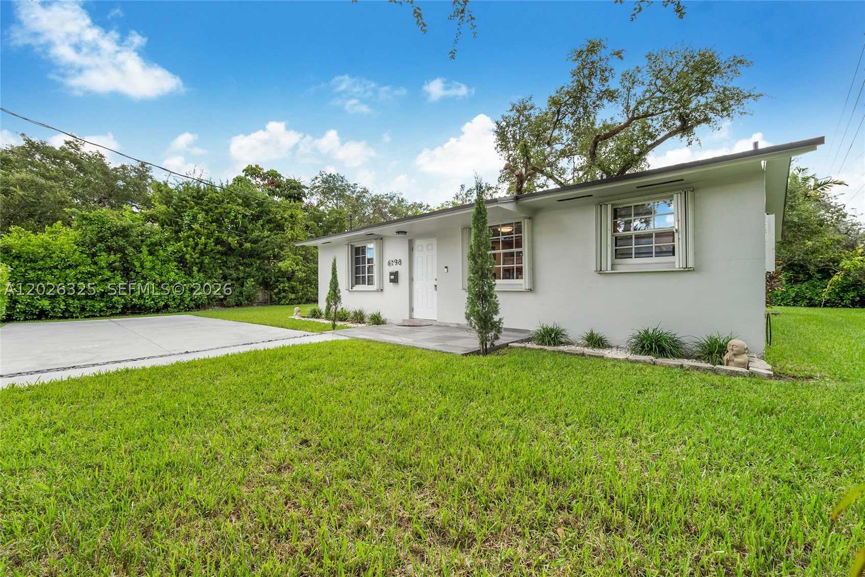 South Miami photo 1